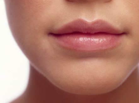 how-to-get-soft-kissable-lips.jpg