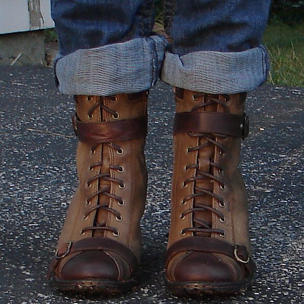born lace up boots