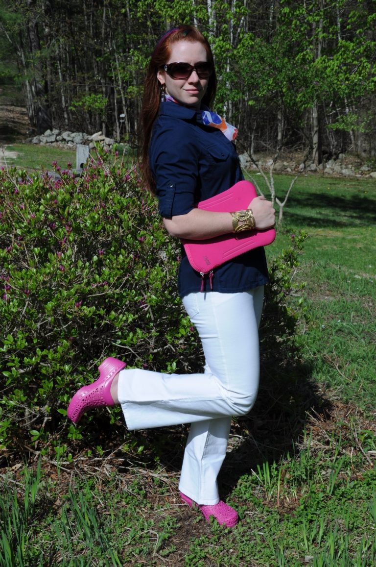 Today’s Outfit: Dansko Pippa Clogs (NOT Crocs!)