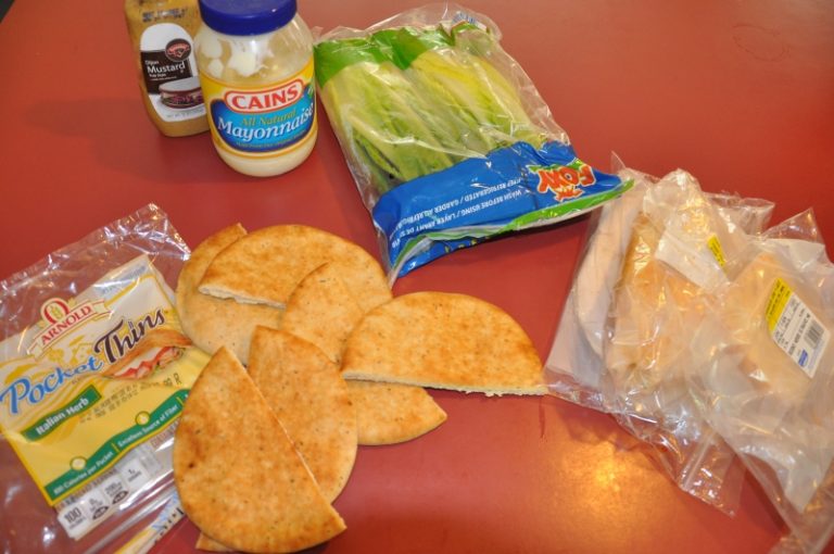 Arnold and Oroweat Pocket Thins™ Flatbreads