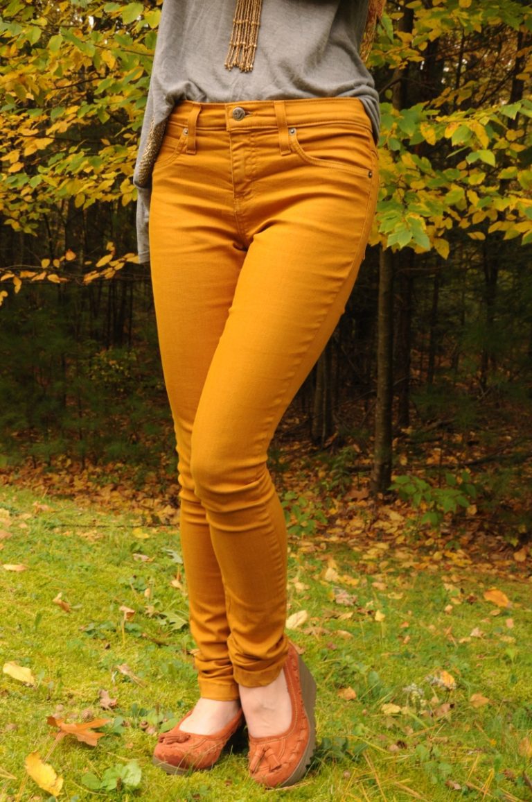 Today's Outfit Second Denim Yoga Jeans • The Fashionable Housewife