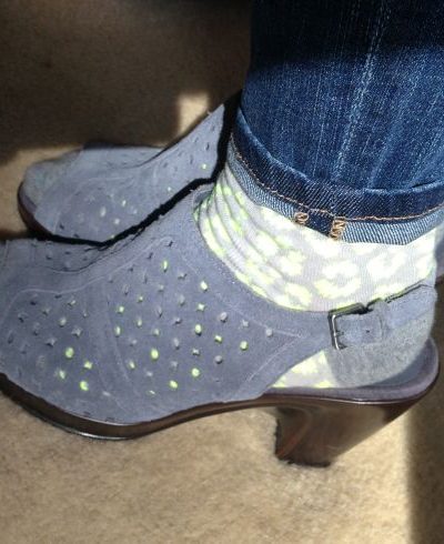 aerosoles gray sandals