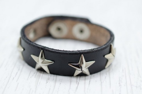 star studded bracelet