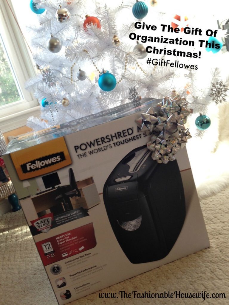 Give The Gift Of Organization This Christmas! #GiftFellowes