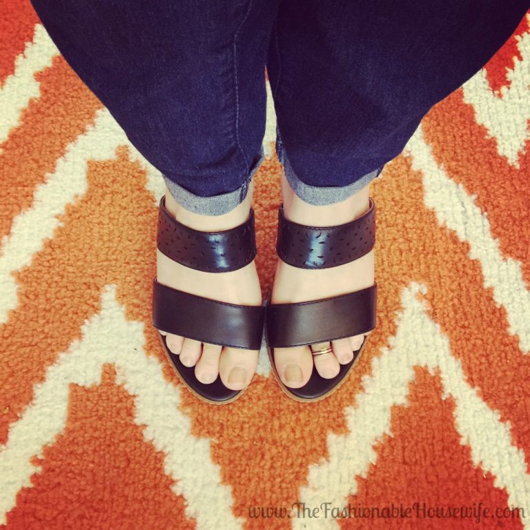 Today’s Outfit: Rockport Garden Court Perf Slide Sandal