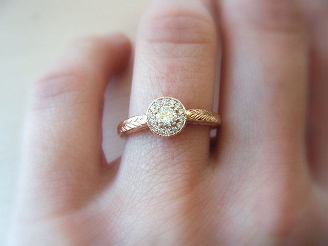 How to Pick the Perfect Engagement Ring