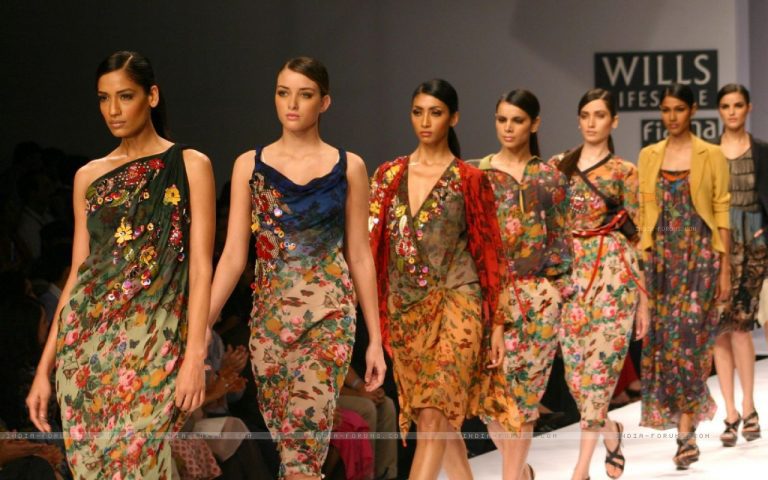 Quick Intro To Indian Fashion Designers Today