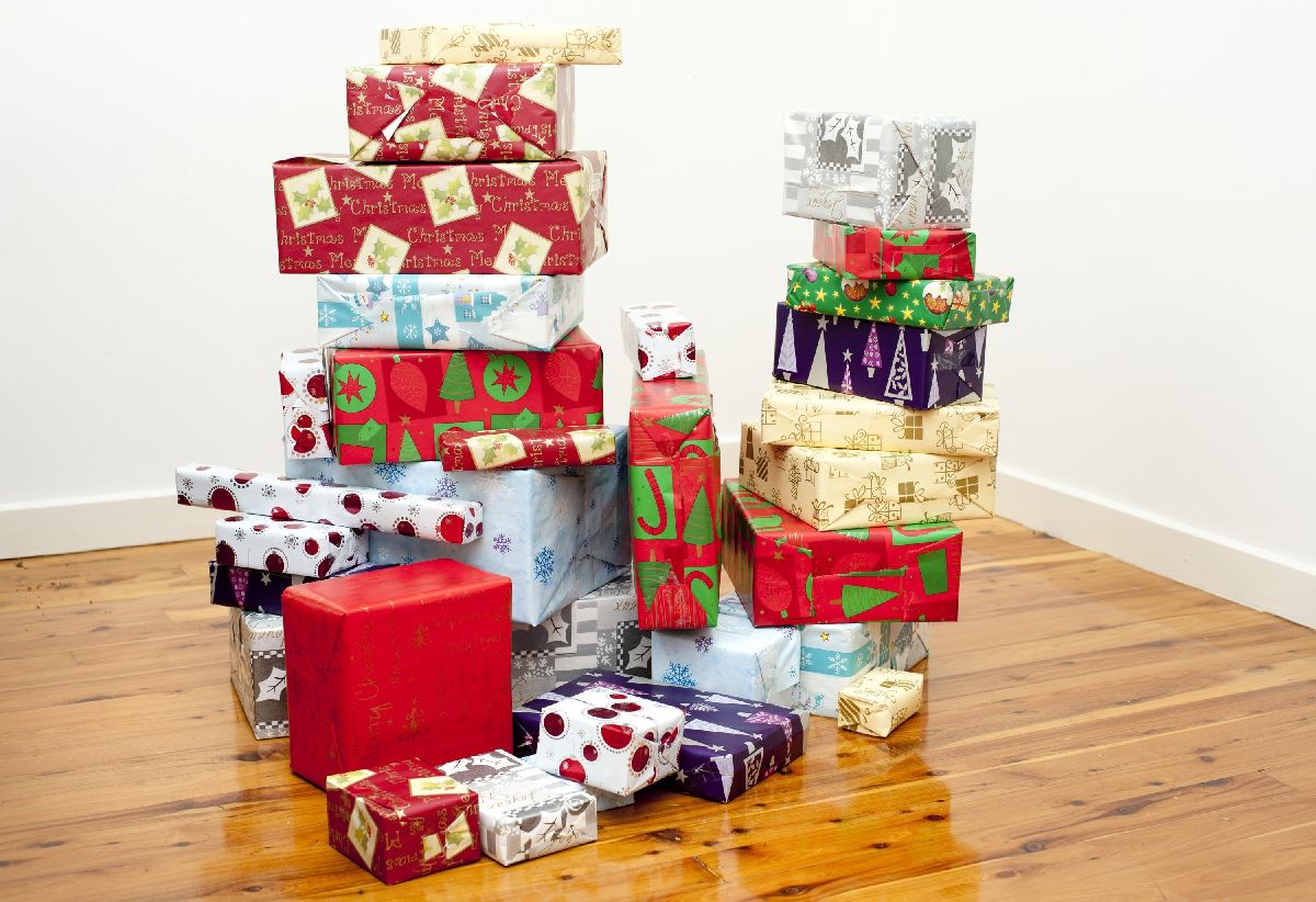 Deciphering the Unwritten Rules of Gift-Giving