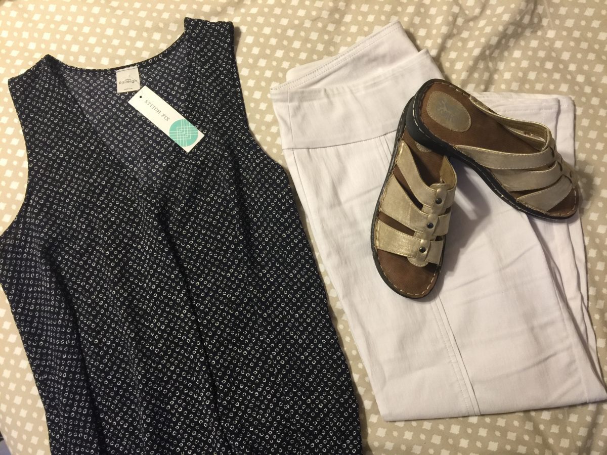 Today’s Outfit: Slim-Sation Capris and Soft Comfort Sandals