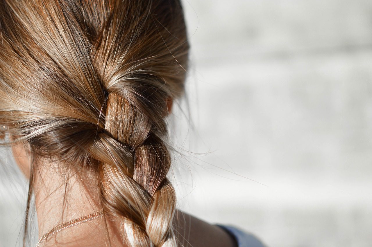 7 Stylish Hairdos For Busy Moms