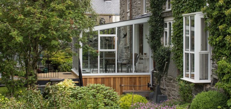 Home Reno: Consider A Sunroom or Conservatory For Extra Space