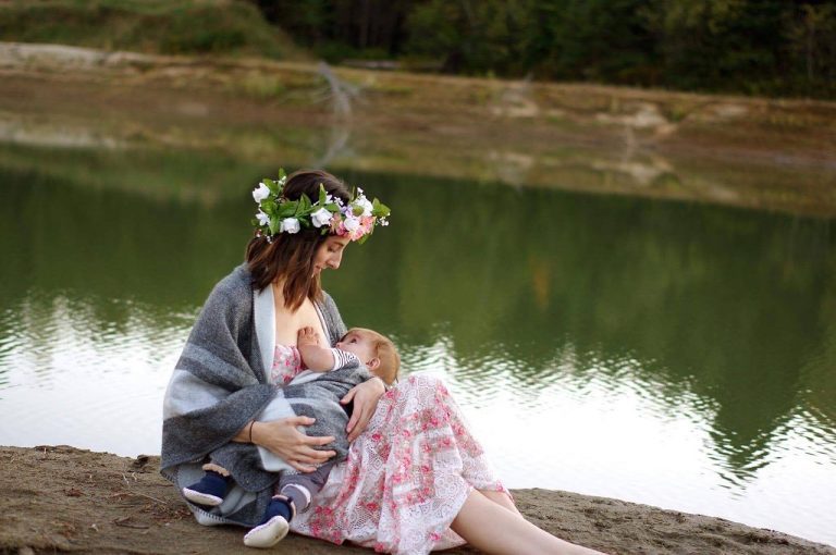 Formula vs. Breastfeeding, and Fighting the Stigma