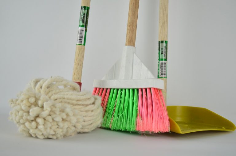 House Cleaning Tips For Busy Moms