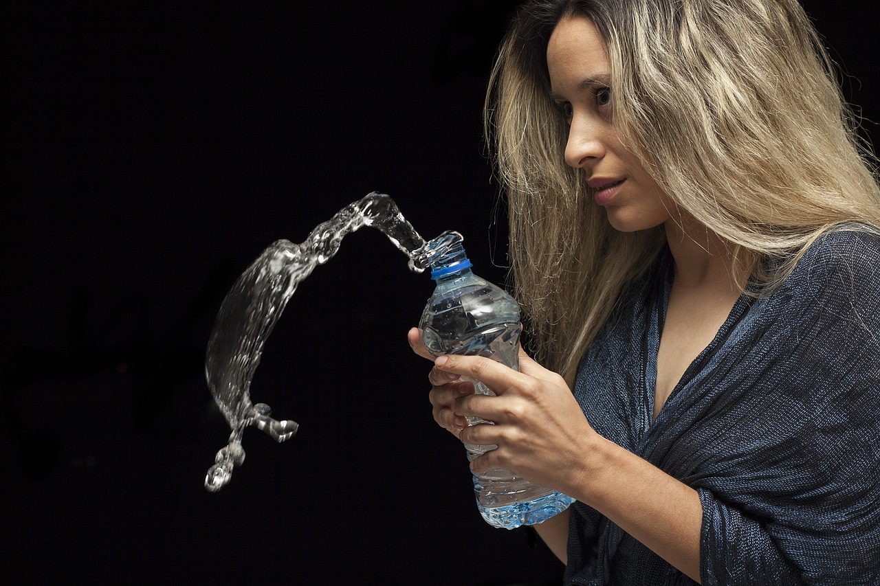 The Problems That Bottled Water Cause for the Environment