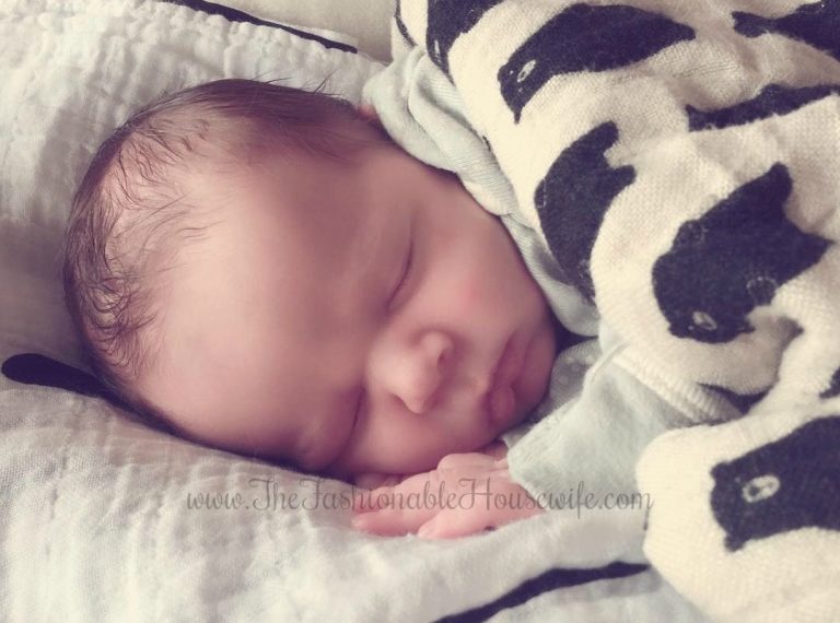 4 Activities For Moms To Enjoy When Baby is Napping