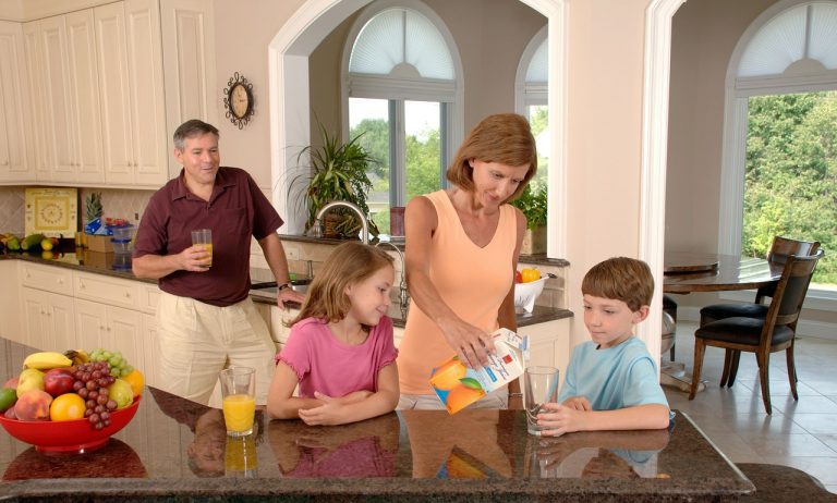 Tips For Creating A Family-Centered Kitchen