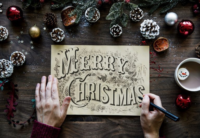 Why You Should Send Christmas Cards by Email This Year