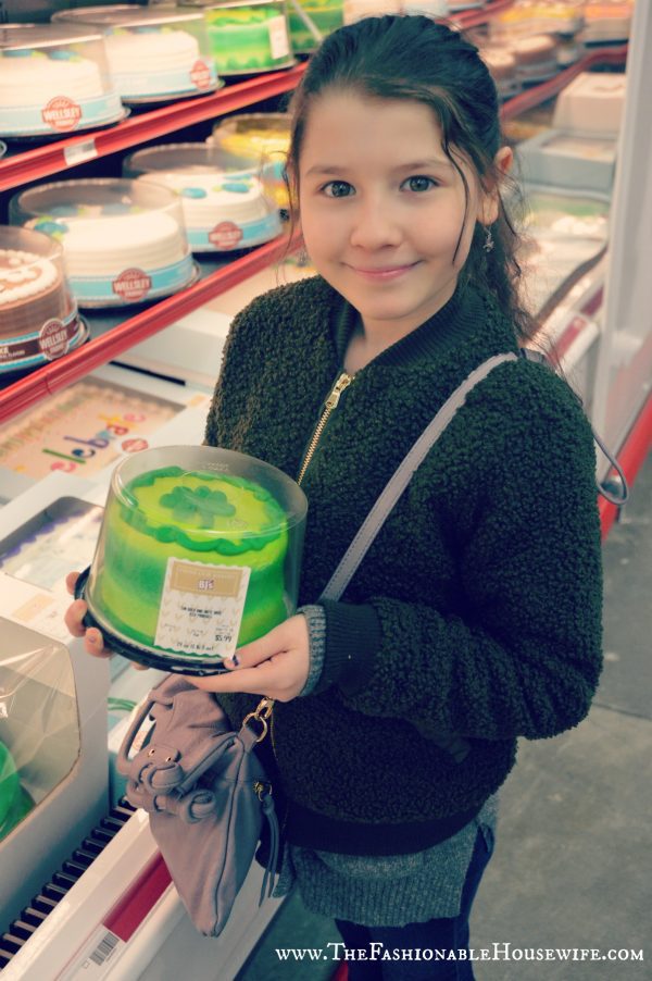 We Checked Out The New BJ’s Wholesale Club in Manchester, NH! • The