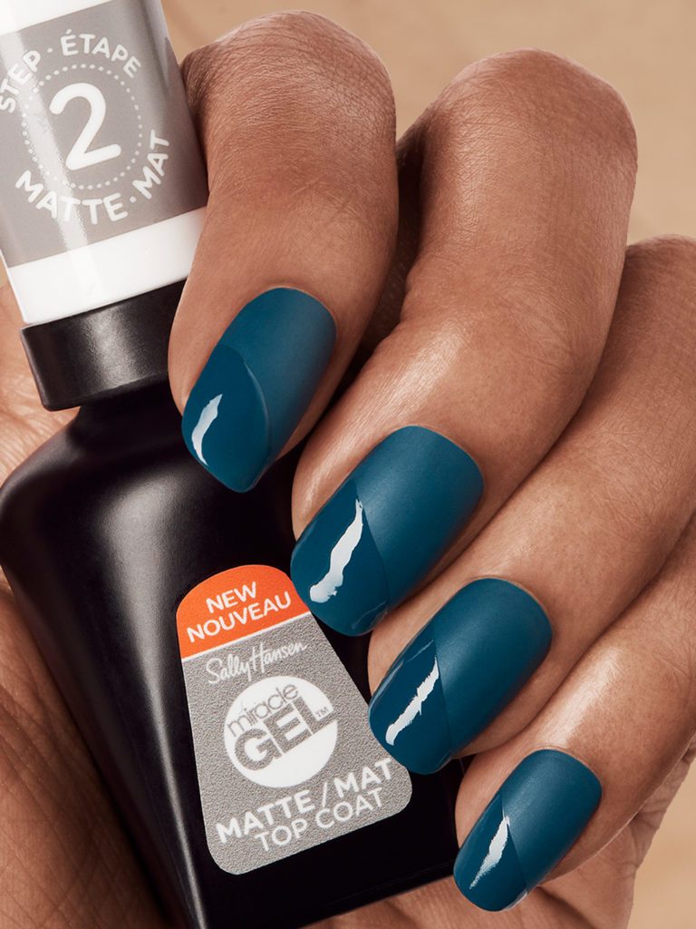 Get Sally Hansen’s NEW Miracle Gel Matte Top Coat TODAY!