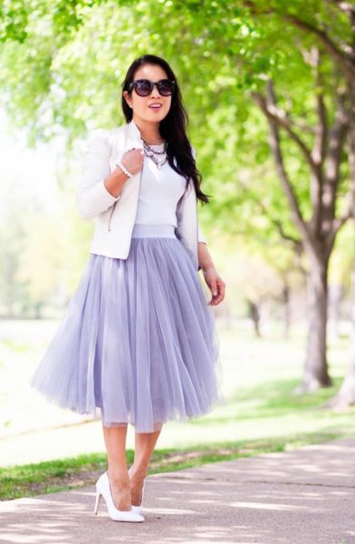 5 Outfit Ideas to Boost Confidence In Middle-Age Women • The ...