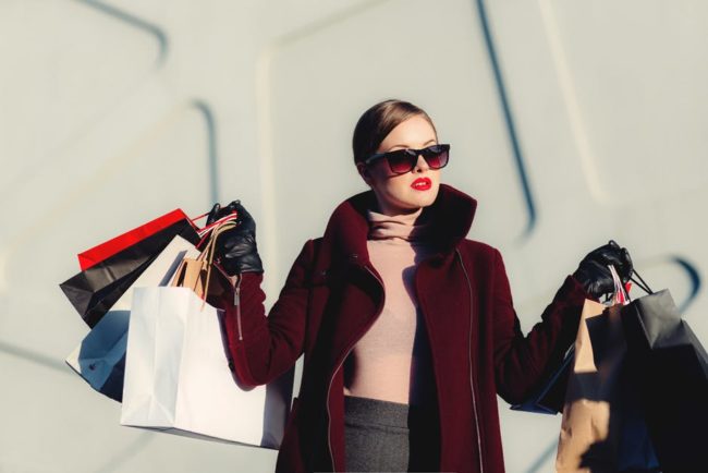 5 Warning Signs Your Shopping Is Becoming A Spending Addiction
