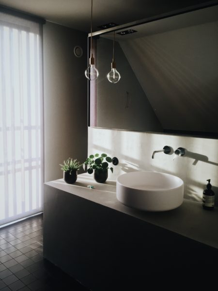 7 Tips for Choosing the Right Bathroom Vanity