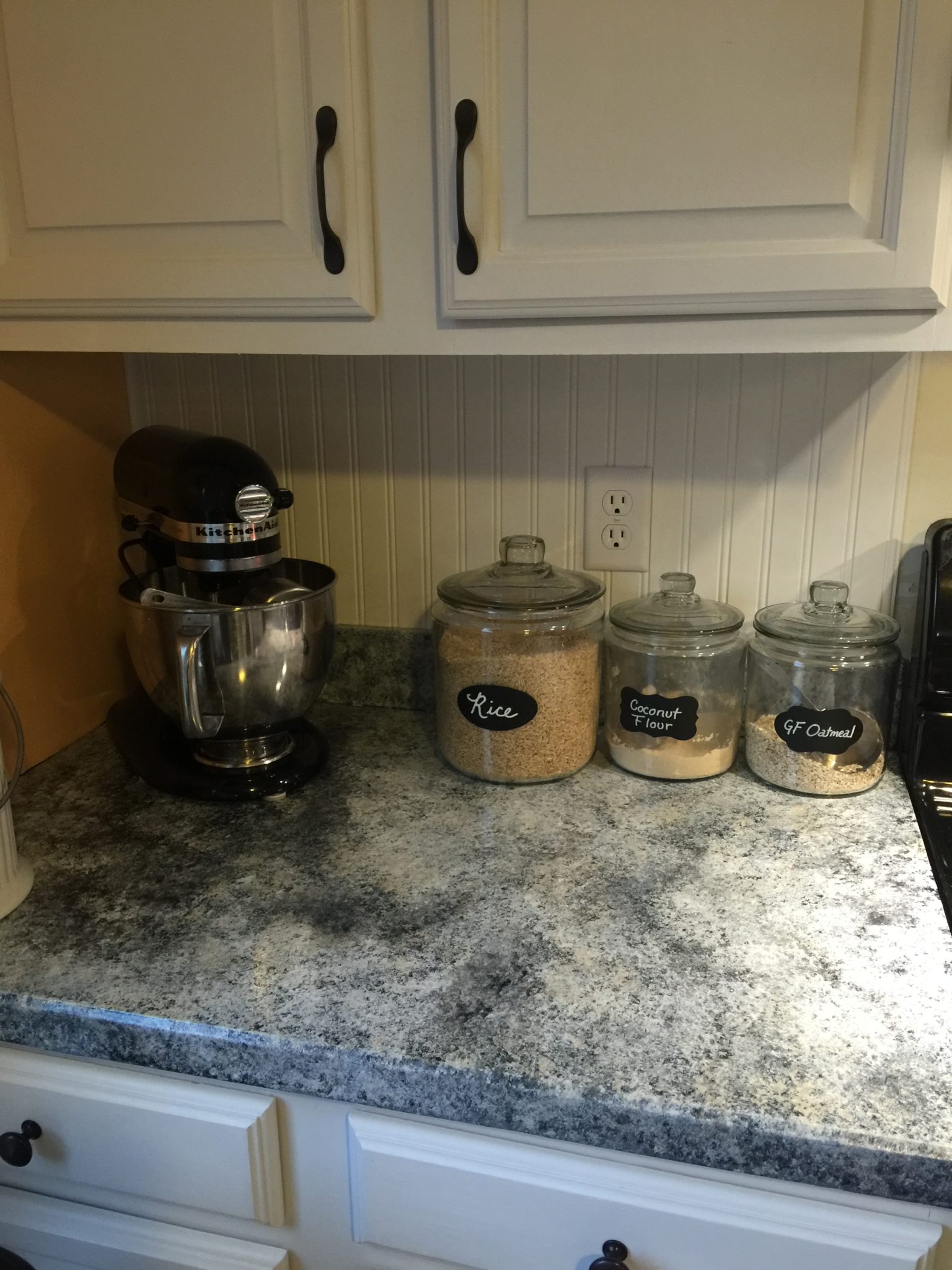 Transform Your Kitchen with A Giani Countertop Paint Kit