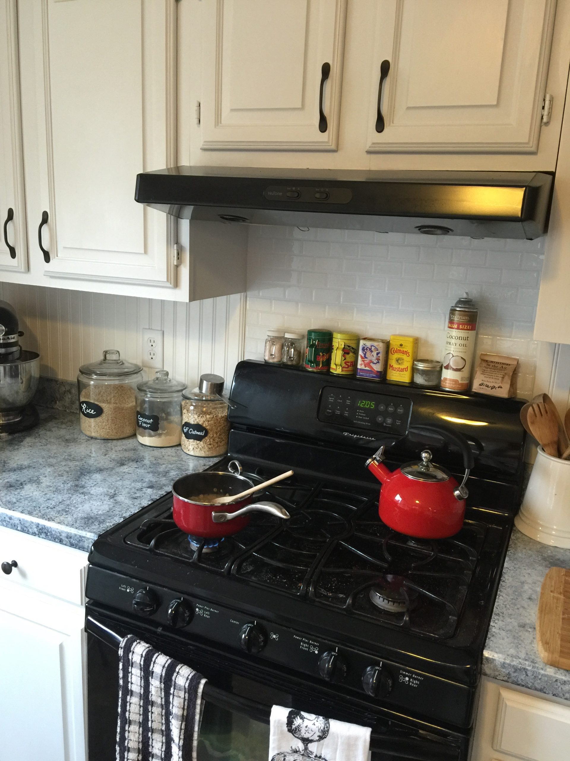 Transform Your Kitchen with A Giani Countertop Paint Kit