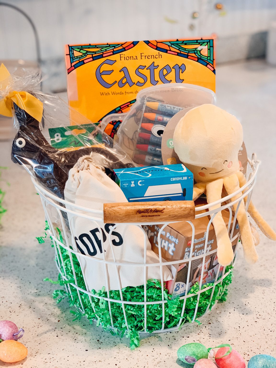 Build The Best Easter Basket EVER! • The Fashionable Housewife