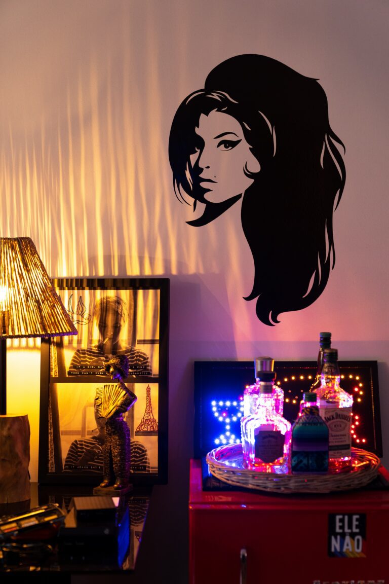 Trend Alert: The 50’s Beehive Hair-do