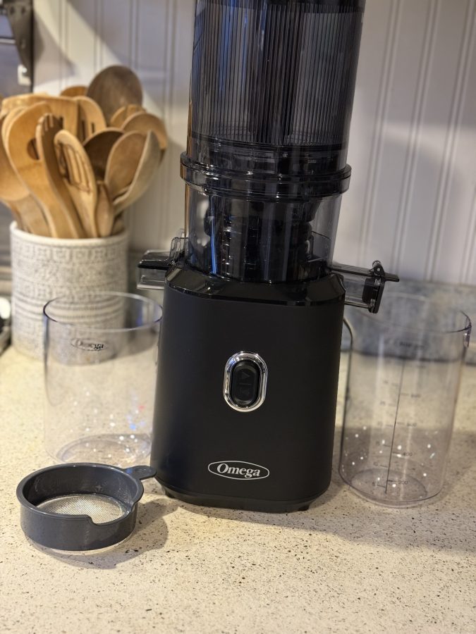 The Omega Cold Press Juicer: The Ultimate Must-Have for Moms Who Want to Be Healthy