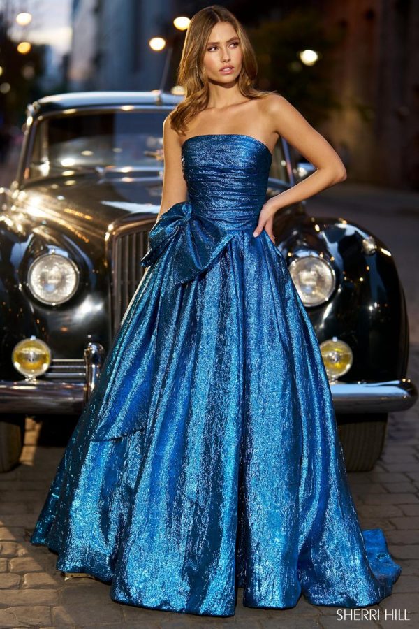 2025 Prom Dress Trends from a Millennial Mom