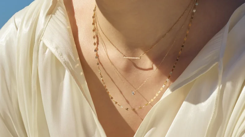 Minimalist Jewelry Essentials Every Stylish Woman Needs