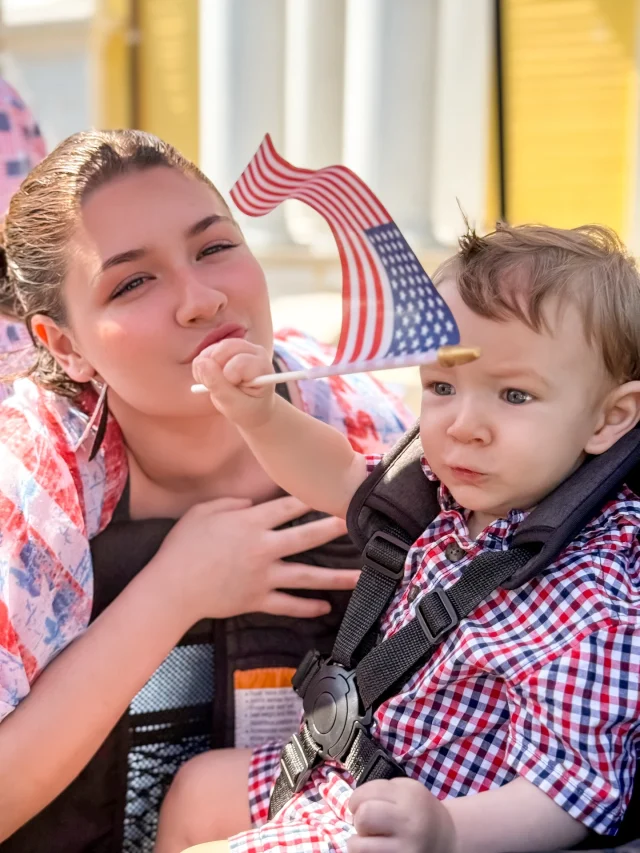 My oldest and my youngest. 🥹🥲

Time slow down. It goes by too fast. 

#largefamily #slowdownbaby #rainbowbaby 🌈